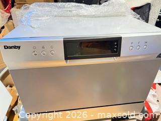 MaxSold Auction: Danby portable countertop dishwasher  - Toronto (Ontario, Canada) SHORT NOTICE SELLER MANAGED Downsizing Online Auction - Applefield Drive