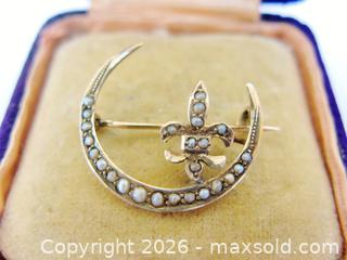 MaxSold Auction: Antique 10K Gold Seed Pearl Crescent Moon & Fleur de Lis Brooch  - Aurora (Ontario, Canada) PARTNER MANAGED Downsizing Online Auction - Murray Drive