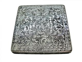 MaxSold Auction: Exceptional Engraved 800 Silver Powder Compact  - Aurora (Ontario, Canada) PARTNER MANAGED Downsizing Online Auction - Murray Drive