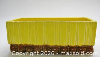MaxSold Auction: Vintage McCoy Flower Pots  - Aurora (Ontario, Canada) PARTNER MANAGED Downsizing Online Auction - Murray Drive