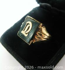 MaxSold Auction: Vintage Men's 10k Gold & Onyx Signet Ring  - Aurora (Ontario, Canada) PARTNER MANAGED Downsizing Online Auction - Murray Drive