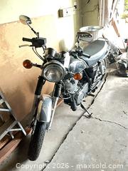 MaxSold Auction: Yamaha SR Series Motorcycle, Gray/Charcoal — Single-Cylinder Manual - Does Not Run - VIN: JYARH04Y3FA000265 - Los Angeles (California, USA) PARTNER MANAGED Estate Sale Online Auction - Hillsboro Drive