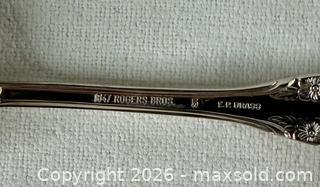 MaxSold Auction: Vintage Roger’s Flatware Set - Burlington (Ontario, Canada) SELLER MANAGED Estate Sale Online Auction - Bellwood Avenue