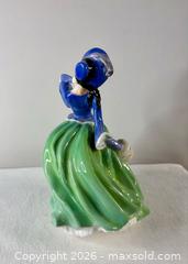 MaxSold Auction: Vintage Royal Doulton “Autumn Breezes” - Burlington (Ontario, Canada) SELLER MANAGED Estate Sale Online Auction - Bellwood Avenue