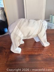 MaxSold Auction: Medium White Gray Marbleized Resin Geometric Sculpture - Lombardy (Ontario, Canada) SELLER MANAGED Estate Sale Online Auction - Old Kingston Road