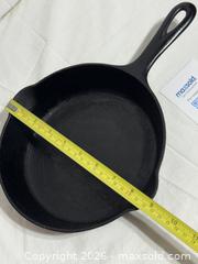 MaxSold Auction: Vintage Griswold No 5 724k Cast Iron Skillet Frying Pan  - Ottawa (Ontario, Canada) SELLER MANAGED Downsizing Online Auction - Prince Albert Street