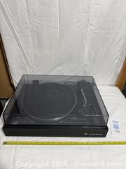 MaxSold Auction: Vintage Telefunken S150B Vinyl Record Player Turntable Model S150B Just Serviced Ready To Play  - Ottawa (Ontario, Canada) SELLER MANAGED Downsizing Online Auction - Prince Albert Street