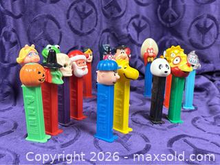 MaxSold Auction: 19 Collection Of Pez Dispensers - Idaho Springs (Colorado, USA) PARTNER MANAGED Estate Sale Online Auction - Idaho Street