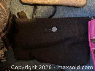 MaxSold Auction: Bag Lot - Milton (Ontario, Canada) SELLER MANAGED Downsizing Online Auction - Laking Terrace