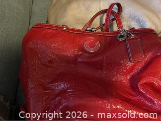 MaxSold Auction: Coach Bag Lot - Milton (Ontario, Canada) SELLER MANAGED Downsizing Online Auction - Laking Terrace