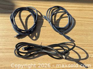 MaxSold Auction: 3x 6 ft 4-pin (mini) High Speed FireWire Cables (IEEE 1394) - Saanich (British Columbia, Canada) SELLER MANAGED Downsizing Online Auction - Dunsterville Avenue