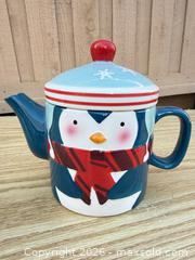 MaxSold Auction: Hand-Painted Ceramic Penguin Teapot with Penguin Salt & Pepper Shakers - Saanich (British Columbia, Canada) SELLER MANAGED Downsizing Online Auction - Dunsterville Avenue