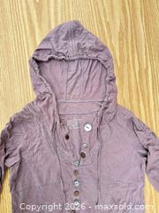 MaxSold Auction: Neon Buddha S Hooded Button-Front Cardigan Dress Mauve - Saanich (British Columbia, Canada) SELLER MANAGED Downsizing Online Auction - Dunsterville Avenue