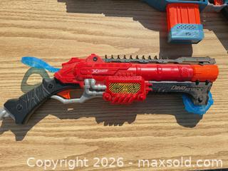 MaxSold Auction: Nerf & ZURU X-Shot Toy Blaster Lot (Elite 2.0 Echo & Dino Attack) - Saanich (British Columbia, Canada) SELLER MANAGED Downsizing Online Auction - Dunsterville Avenue