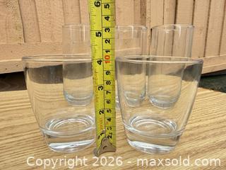 MaxSold Auction: Set of 10 Clear Glass Tumblers & Rocks Glasses - Saanich (British Columbia, Canada) SELLER MANAGED Downsizing Online Auction - Dunsterville Avenue