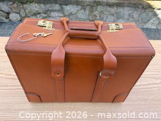MaxSold Auction: Tan Cognac Leather Briefcase / Attache, Burgundy Lining - Saanich (British Columbia, Canada) SELLER MANAGED Downsizing Online Auction - Dunsterville Avenue