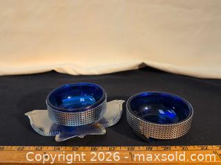MaxSold Auction: Cobalt Blue Vintage Glass Lot - Mill Bay (British Columbia, Canada) SELLER MANAGED Reseller Online Auction - Shawnigan-Mill Bay Road