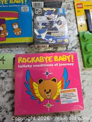 MaxSold Auction: LOT "A4"- Children's Items - Kingston (Ontario, Canada) SELLER MANAGED Downsizing Online Auction - Morenz Crescent