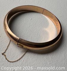 MaxSold Auction: 10 K Rose Gold Bracelet - Toronto (Ontario, Canada) SELLER MANAGED Downsizing Online Auction - Brooklyn Avenue