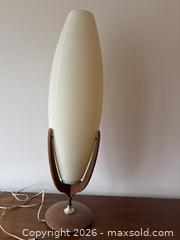 MaxSold Auction: Mid Century Modern Lamp - Markham (Ontario, Canada) PARTNER MANAGED Downsizing Online Auction - Trelawny Road