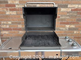 MaxSold Auction: Weber BBQ - Markham (Ontario, Canada) PARTNER MANAGED Downsizing Online Auction - Trelawny Road