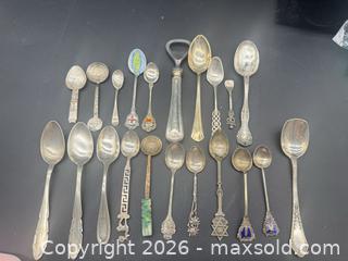 MaxSold Auction: Mixed sterling silver spoons - Richmond Hill (Ontario, Canada) SELLER MANAGED Downsizing Online Auction - Townwood Drive
