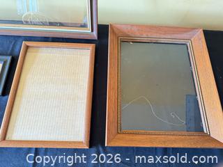 MaxSold Auction: Assorted Wood, Plastic & Gold-Tone Picture Frames - Delaware City Township (Ohio, USA) PARTNER MANAGED Downsizing Online Auction - Hillside Drive