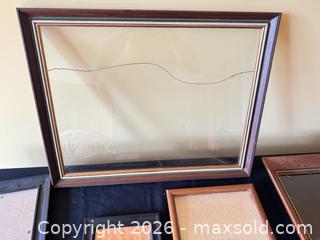 MaxSold Auction: Assorted Wood, Plastic & Gold-Tone Picture Frames - Delaware City Township (Ohio, USA) PARTNER MANAGED Downsizing Online Auction - Hillside Drive