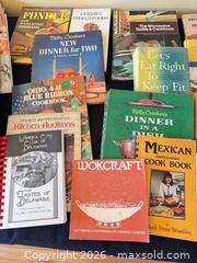 MaxSold Auction: Lot of 20-30 Assorted Cookbooks, Paperback/Hardcover/Spiral - Delaware City Township (Ohio, USA) PARTNER MANAGED Downsizing Online Auction - Hillside Drive