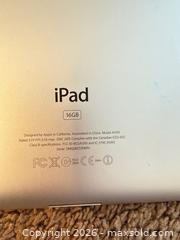 MaxSold Auction: iPad 2 A - Palmer Township (Pennsylvania, USA) PARTNER MANAGED Estate Sale Online Auction - High Point Ct