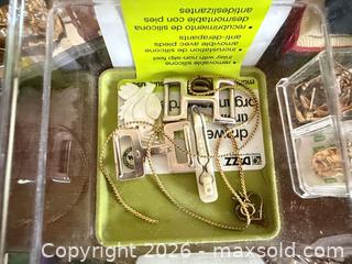 MaxSold Auction: Jewelry and Jade B - Palmer Township (Pennsylvania, USA) PARTNER MANAGED Estate Sale Online Auction - High Point Ct