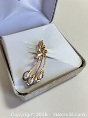 MaxSold Auction: Signed 14K Pin A - Palmer Township (Pennsylvania, USA) PARTNER MANAGED Estate Sale Online Auction - High Point Ct