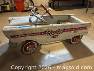 MaxSold Auction: Vintage Pedal Car B - Palmer Township (Pennsylvania, USA) PARTNER MANAGED Estate Sale Online Auction - High Point Ct