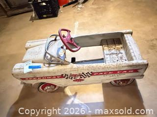 MaxSold Auction: Vintage Pedal Car B - Palmer Township (Pennsylvania, USA) PARTNER MANAGED Estate Sale Online Auction - High Point Ct