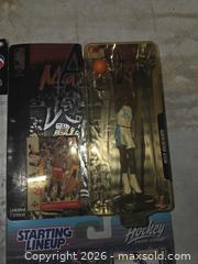 MaxSold Auction: McFarlane Toys, Starting Lineup & Hasbro Hockey & Basketball Figures (1990s) - Henrietta (New York, USA) SELLER MANAGED Reseller Online Auction - Brighton Henrietta Town Line Road (STORAGE)