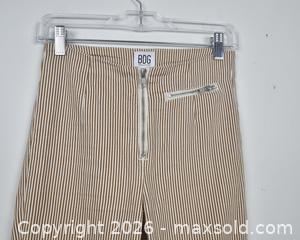 MaxSold Auction: BDG Urban Outfitters Striped & Floral High-Rise Flare Pants - Size W25 - Toronto (Ontario, Canada) SELLER MANAGED Downsizing Online Auction - Dovercourt Road