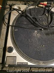 MaxSold Auction: Technics SL-1200MK2 DJ Turntable - Fayetteville (Georgia, USA) SELLER MANAGED Estate Sale Online Auction - East Camelot Drive
