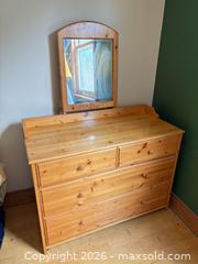 MaxSold Auction: Four drawer dresser lot 142 - Elgin (Ontario, Canada) SELLER MANAGED Estate Sale Online Auction - Main Street