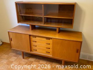 MaxSold Auction: Mid-Century Teak Sideboard with Glass-Front Hutch - Ottawa (Ontario, Canada) PARTNER MANAGED Downsizing Online Auction - Closse Way