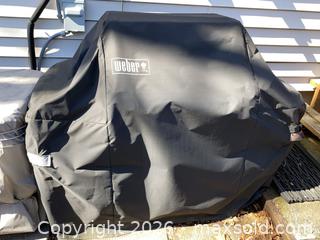 MaxSold Auction: Weber 3-Burner Propane / Gas Grill, Black - Ottawa (Ontario, Canada) PARTNER MANAGED Downsizing Online Auction - Closse Way