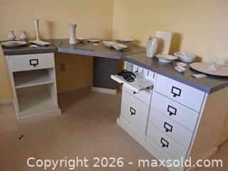 MaxSold Auction: Ballard Designs Corner Desk System B - Bethlehem Township (Pennsylvania, USA) PARTNER MANAGED Downsizing Online Auction - Margate Road