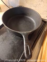 MaxSold Auction: Cast Iron B - Bethlehem Township (Pennsylvania, USA) PARTNER MANAGED Downsizing Online Auction - Margate Road