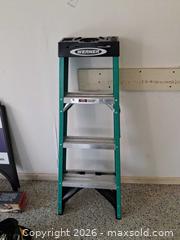 MaxSold Auction: Fiberglass Ladder A - Bethlehem Township (Pennsylvania, USA) PARTNER MANAGED Downsizing Online Auction - Margate Road