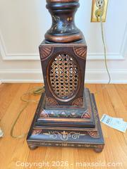 MaxSold Auction: Floor Lamp A - Bethlehem Township (Pennsylvania, USA) PARTNER MANAGED Downsizing Online Auction - Margate Road