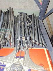 MaxSold Auction: Lionel Train Accessories B - Bethlehem Township (Pennsylvania, USA) PARTNER MANAGED Downsizing Online Auction - Margate Road
