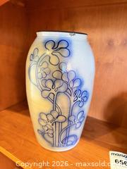 MaxSold Auction: New Geneva Stoneware A - Bethlehem Township (Pennsylvania, USA) PARTNER MANAGED Downsizing Online Auction - Margate Road