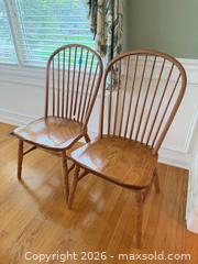 MaxSold Auction: Oak Chairs A - Bethlehem Township (Pennsylvania, USA) PARTNER MANAGED Downsizing Online Auction - Margate Road