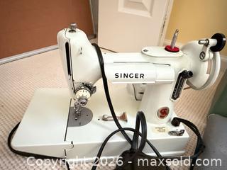 MaxSold Auction: Singer Sewing and More B - Bethlehem Township (Pennsylvania, USA) PARTNER MANAGED Downsizing Online Auction - Margate Road