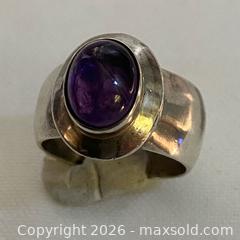 MaxSold Auction: 925 STERLING SILVER AMETHYST THICK BANDED RING Size 6 - Shelburne (Ontario, Canada) SELLER MANAGED Reseller Online Auction - Main Street East