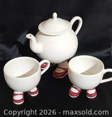 MaxSold Auction: Carlton ware walking ware tea set - View Royal (British Columbia, Canada) SELLER MANAGED Downsizing Online Auction - Pheasant Lane